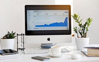 换人完成后的短时间内，皇马场面开始变化，慢镜头回放才显露端倪